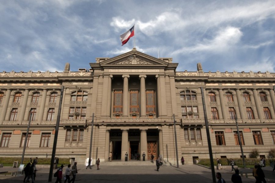 Corte Suprema confirma fallo que ordenó pagar rentas adeudadas y restitución de local